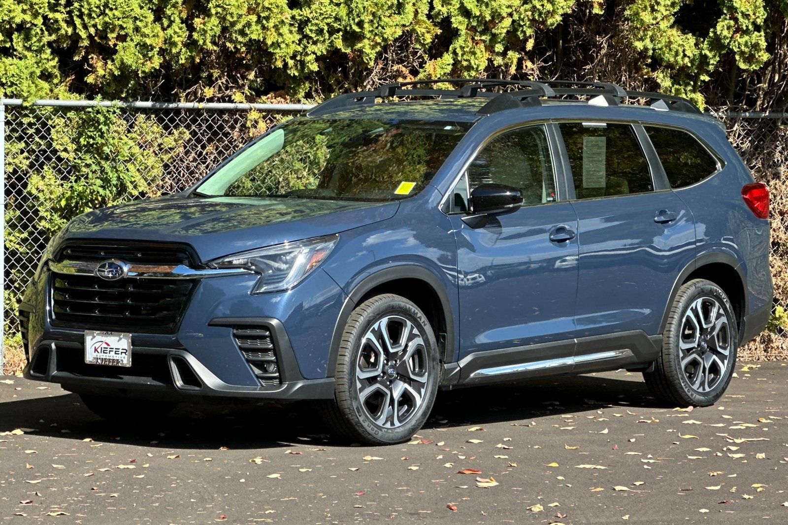 2024 Subaru Ascent Limited photo 8