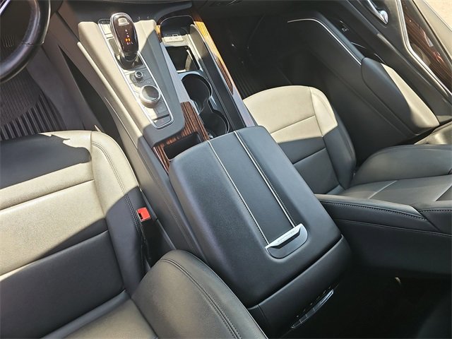 2023 Cadillac Escalade ESV Luxury photo 14