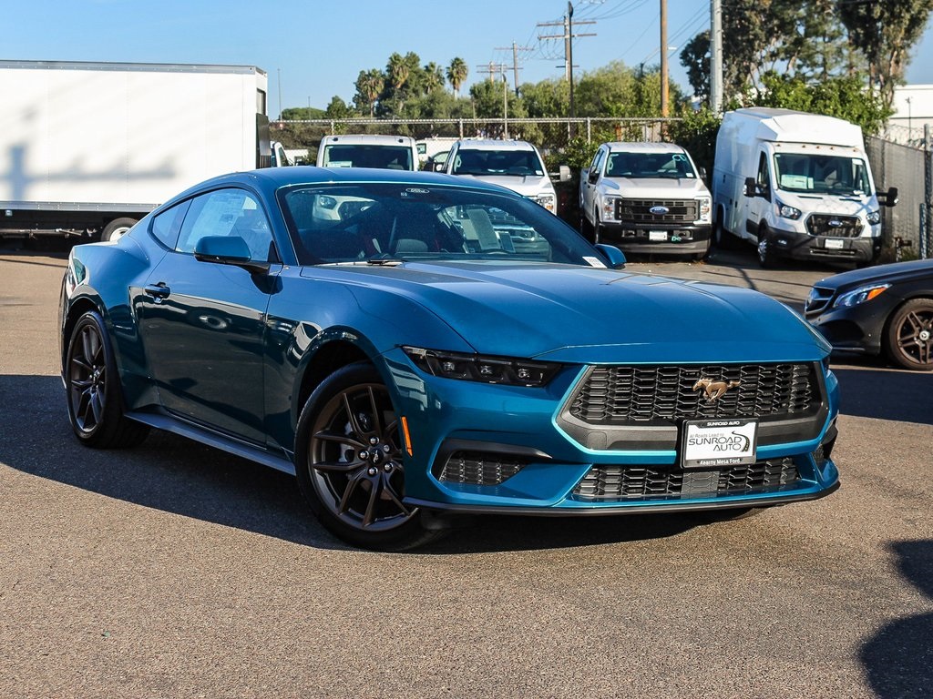 2026 Ford Mustang EcoBoost Premium's photo
