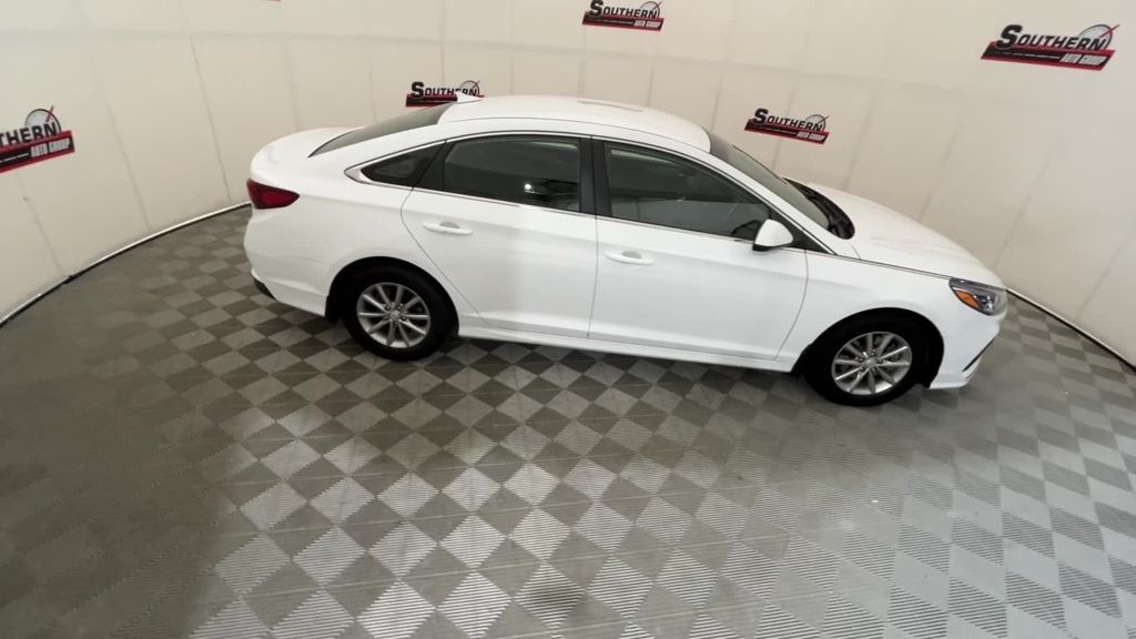 2019 Hyundai Sonata SE photo 19