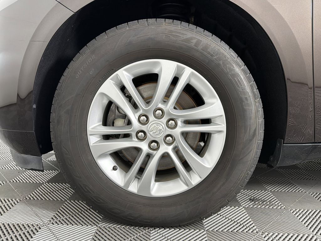 2018 Buick Enclave Essence photo 9