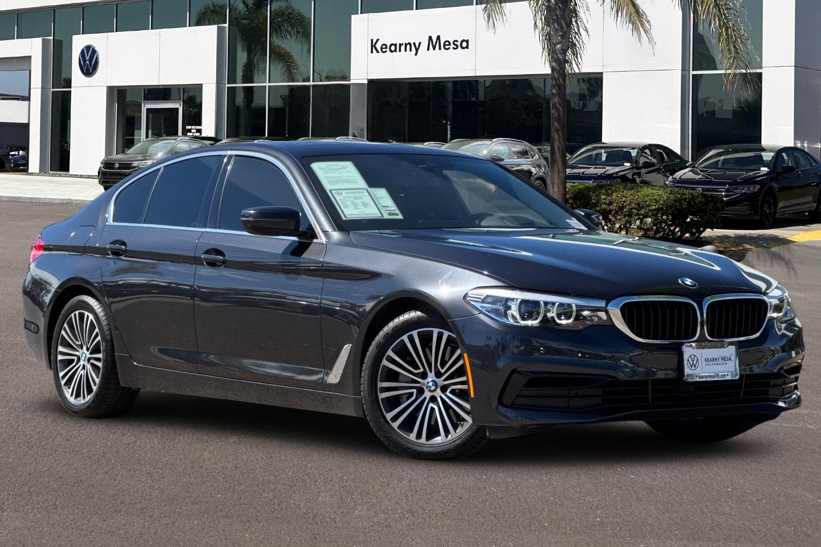 2019 Bmw 540i Sedan photo 2