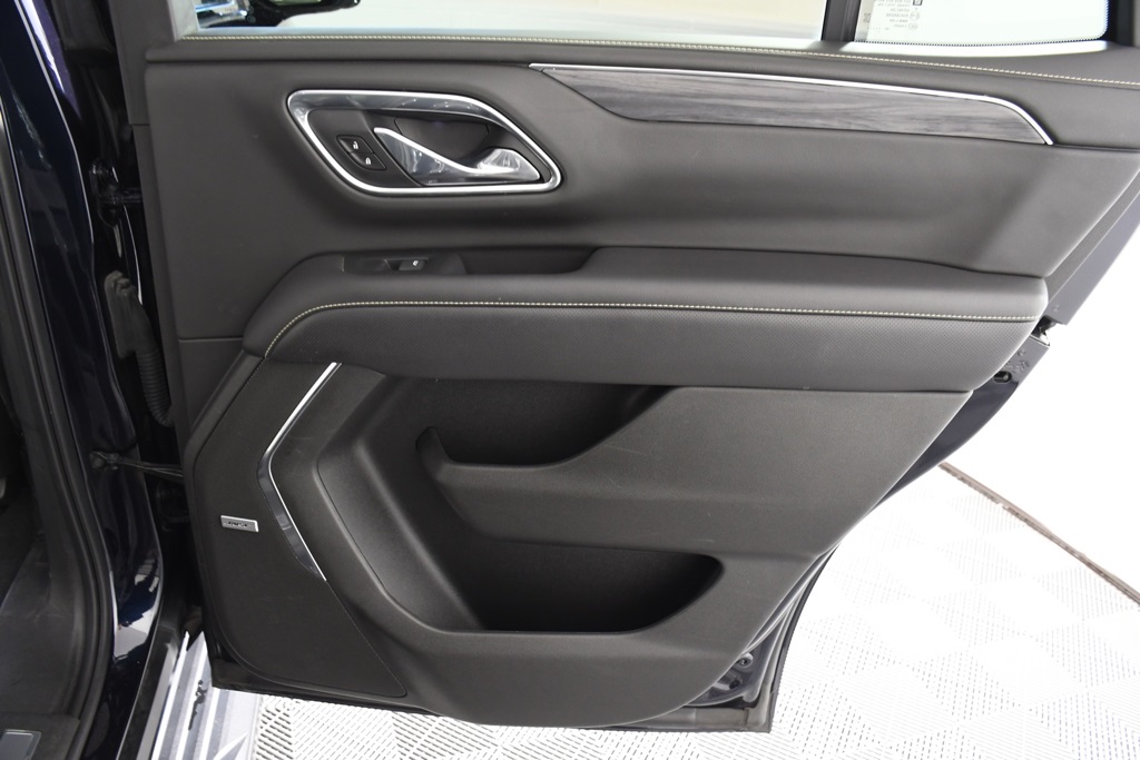 2021 Gmc Yukon SLT photo 21