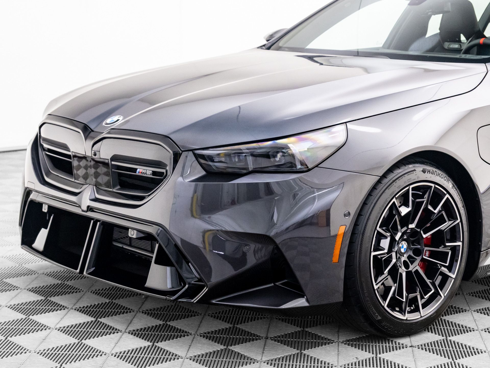 New 2026 Dark Graphite Metallic BMW Base image 36