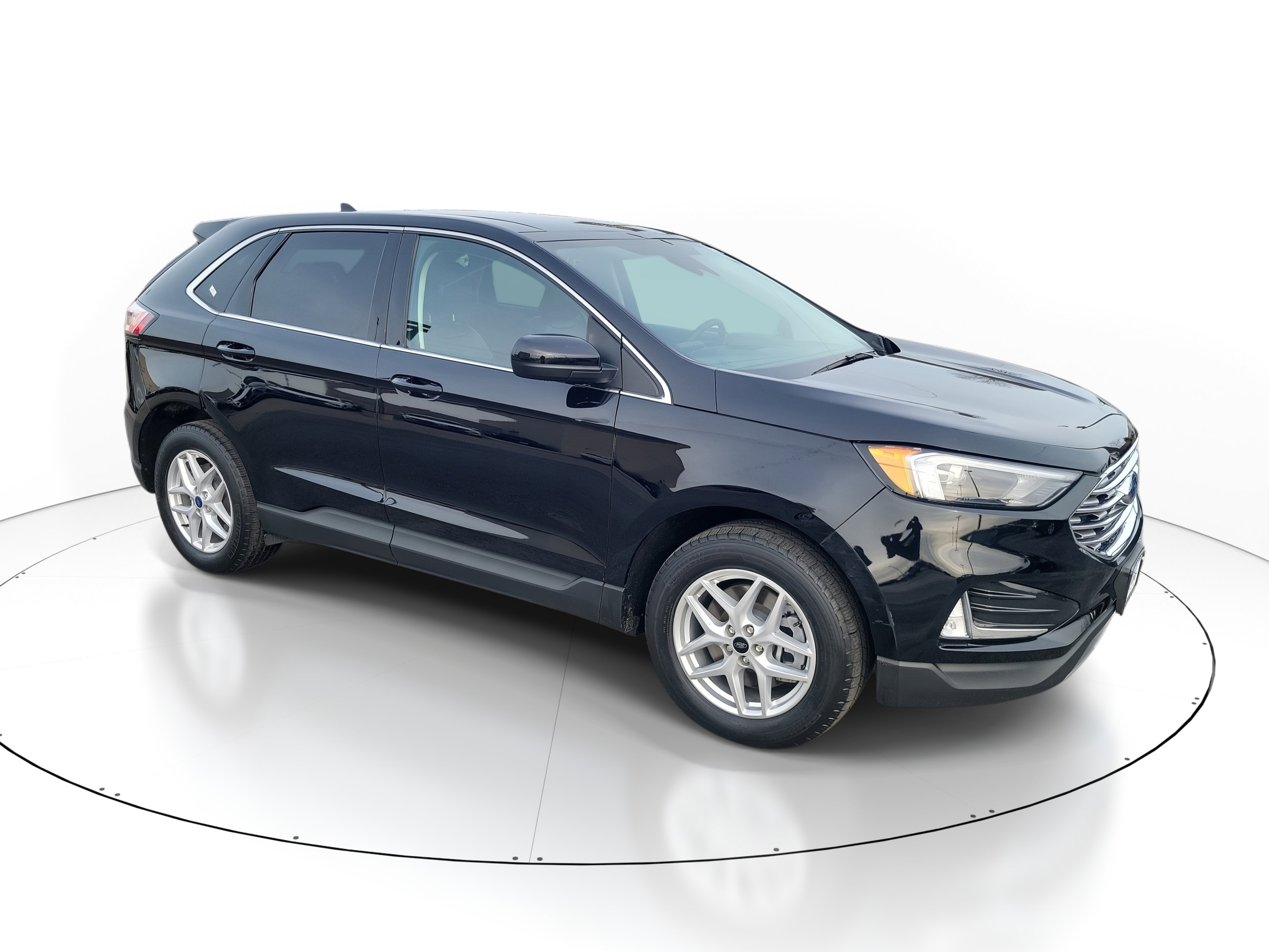 2022 Ford Edge SEL's photo