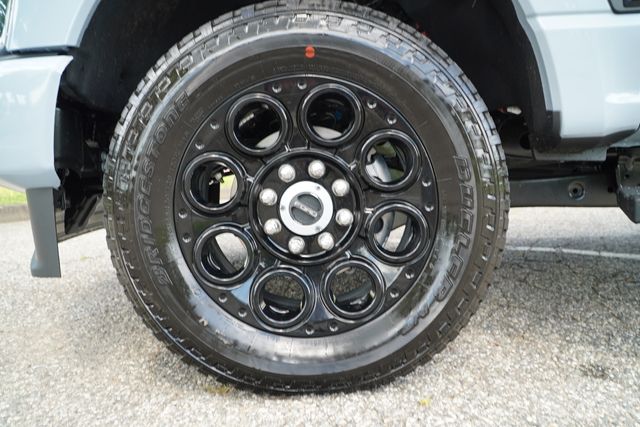 2025 Ford F-250 Lariat photo 16
