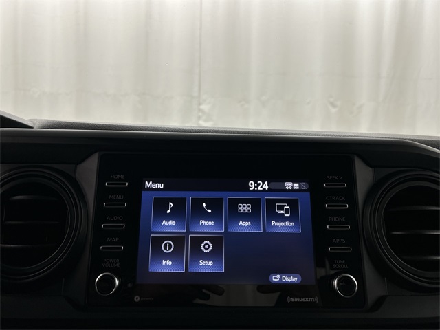 2022 Toyota Tacoma SR photo 11