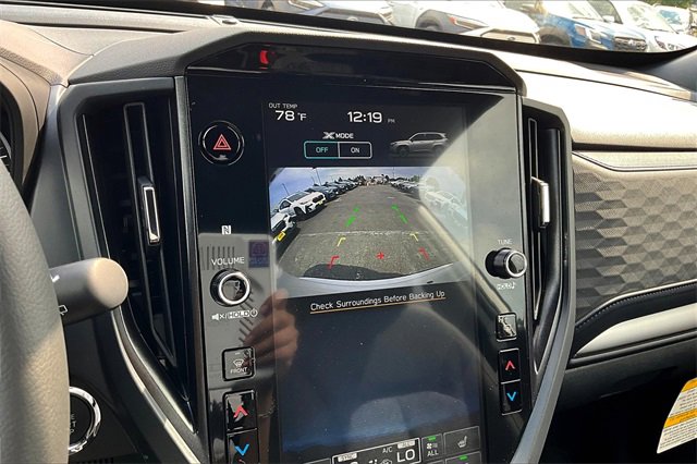 2025 Subaru Forester Premium photo 18