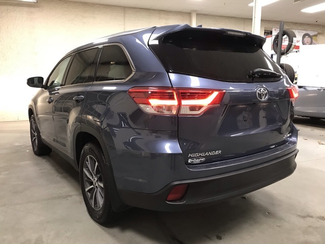 2019 Toyota Highlander XLE photo 4