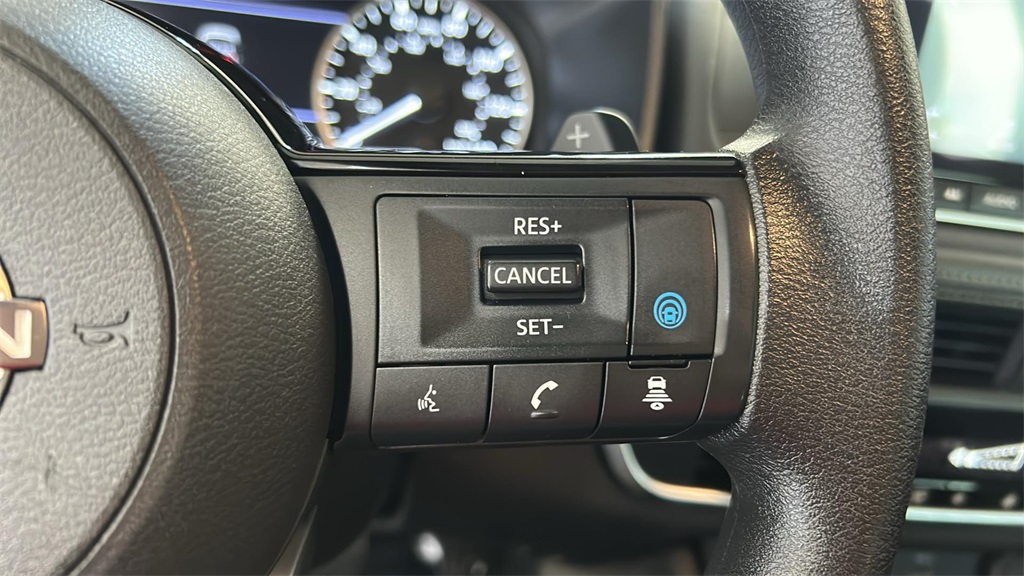 2023 Nissan Rogue SV photo 19