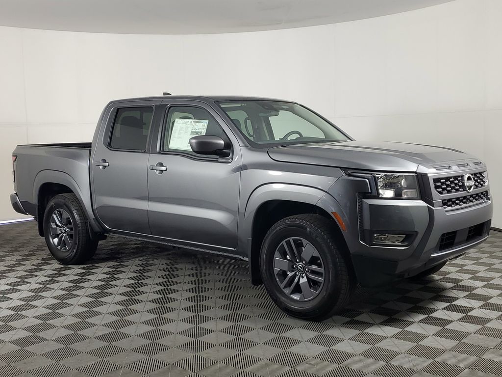 2025 Nissan Frontier Crew Cab SV photo 2