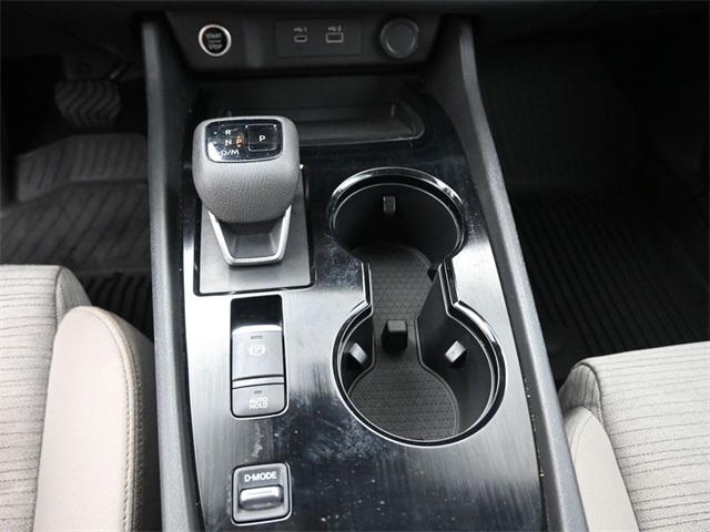 2023 Nissan Rogue SV photo 4