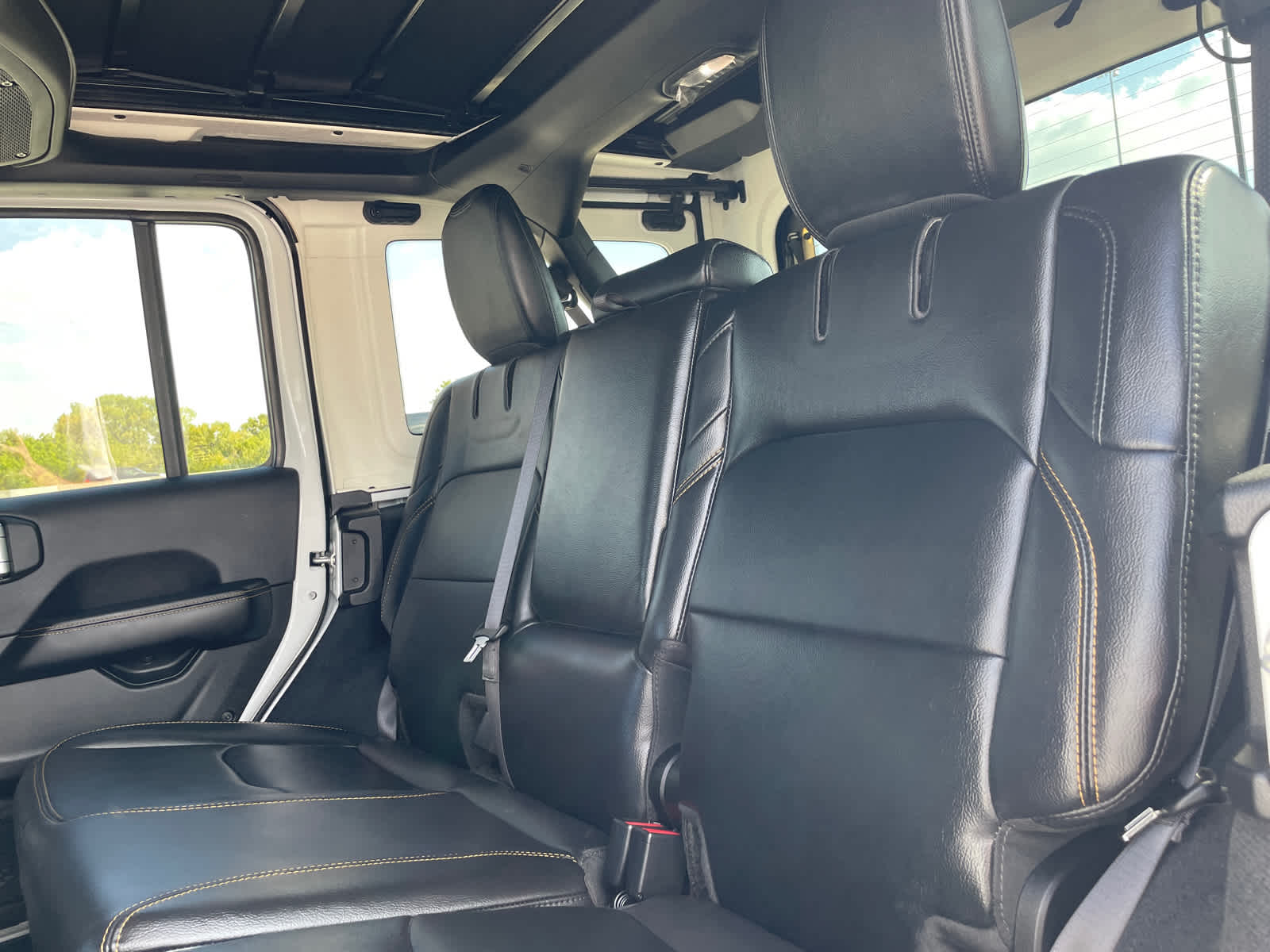 2024 Jeep Wrangler 4xe Sahara photo 11