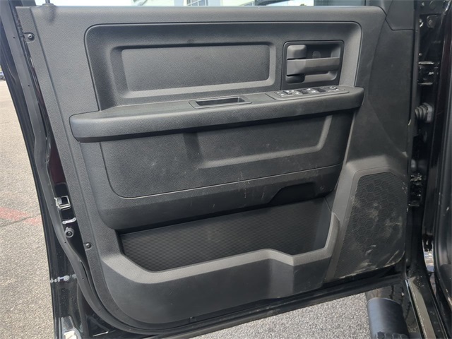 2025 Ram 2500 Tradesman photo 12