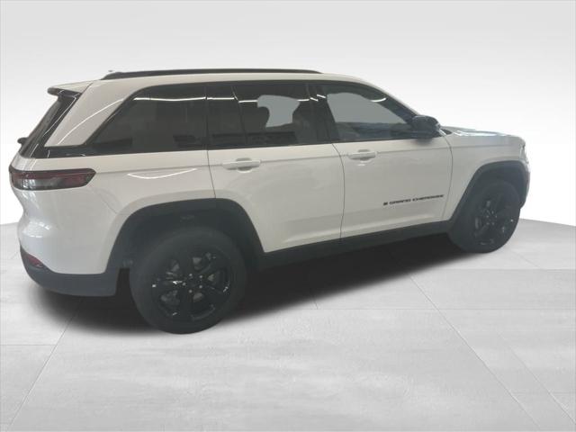 2025 Jeep Grand Cherokee Altitude X photo 10