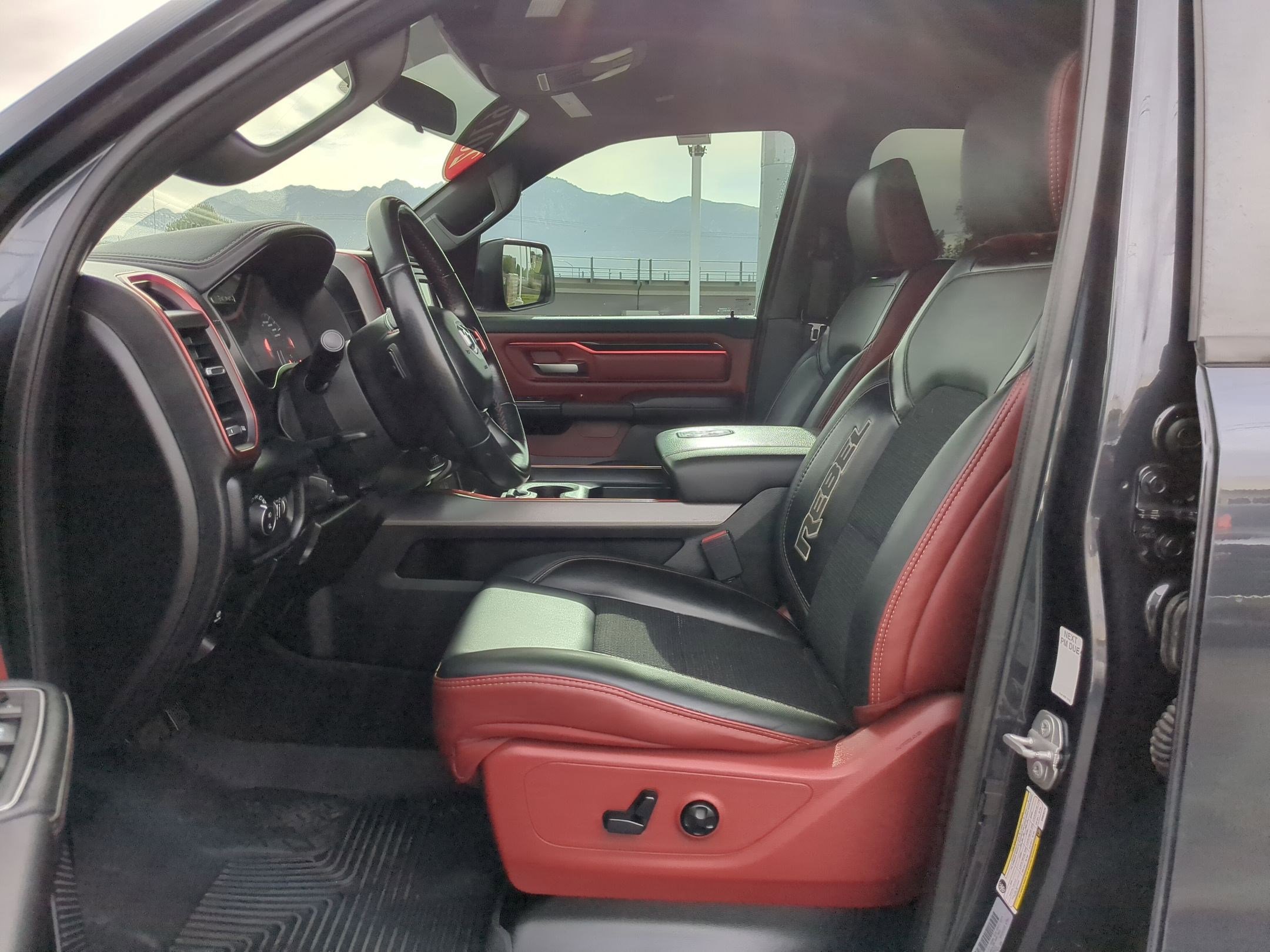 2019 Ram 1500 Rebel photo 16