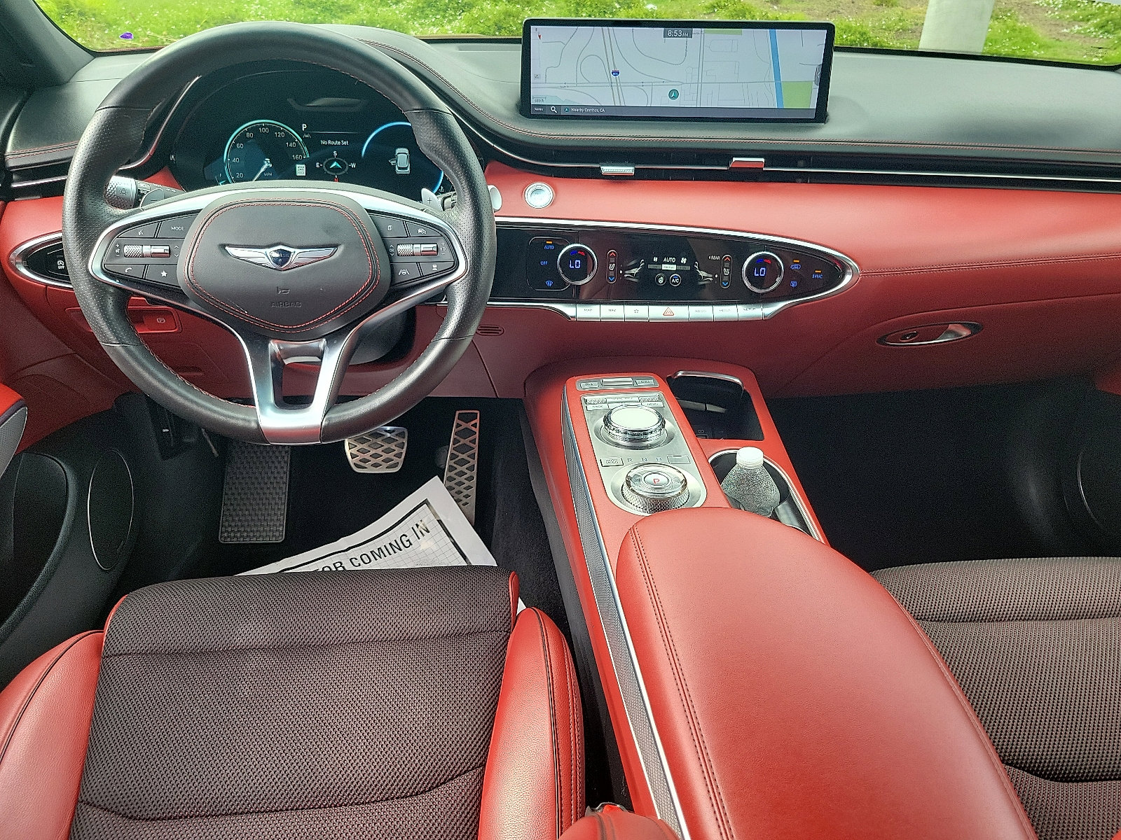 2023 Genesis GV70 2.5T Sport Prestige Advanced photo 4
