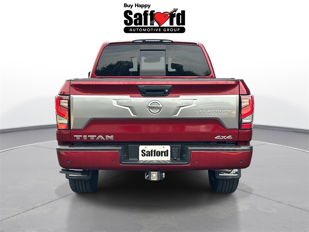 2021 Nissan Titan Platinum Reserve photo 2