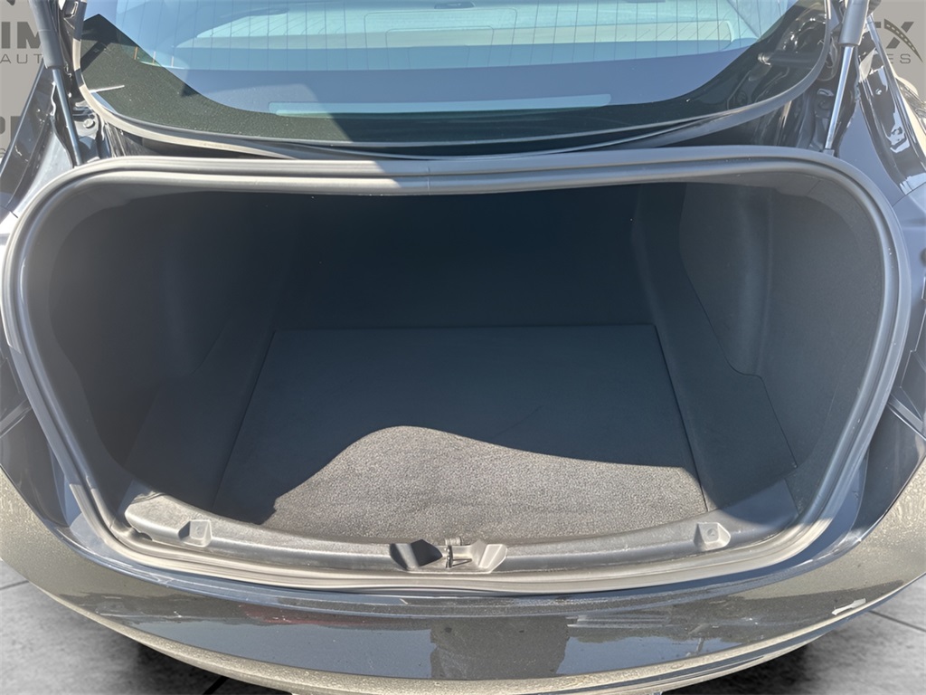 2019 Tesla Model 3 Standard Range Plus photo 26