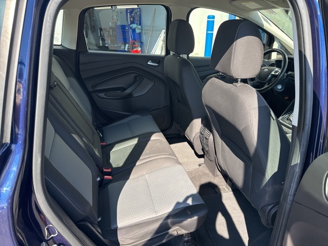 2017 Ford C-Max Hybrid SE photo 22