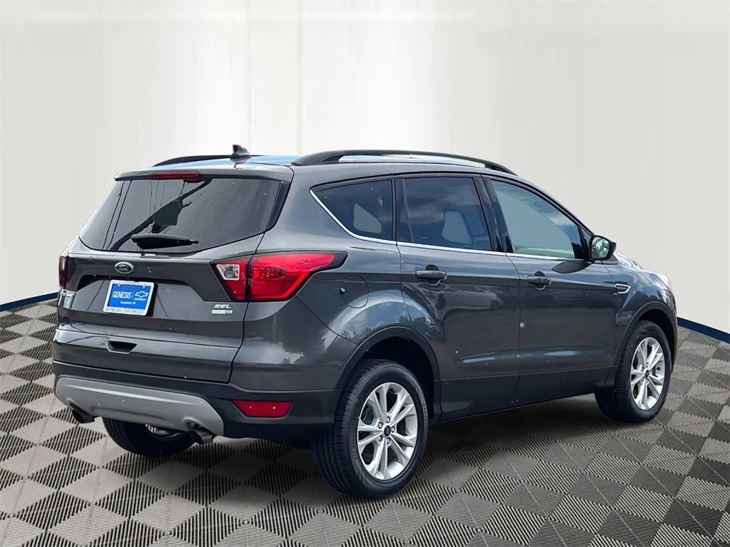 2019 Ford Escape SEL photo 5