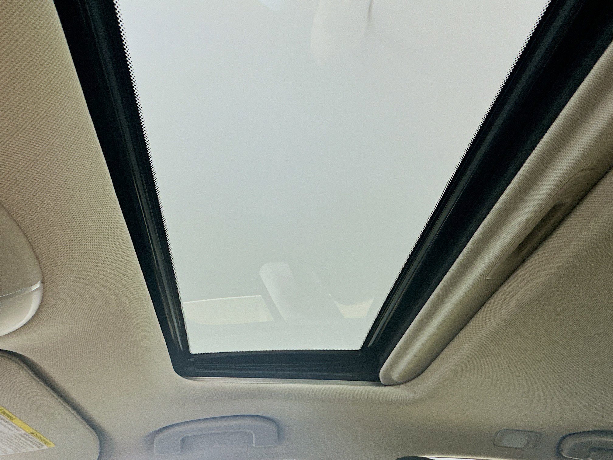 2017 Infiniti Q70 photo 25