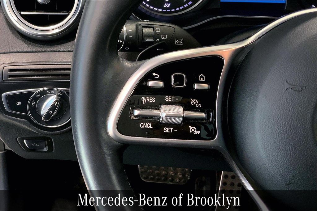 2020 Mercedes Benz GLC 300 4MATIC photo 21