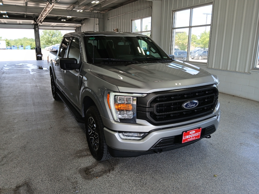 2023 Ford F-150 XLT photo 2