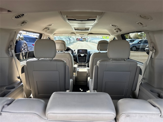 2013 Chrysler Town & Country photo 30