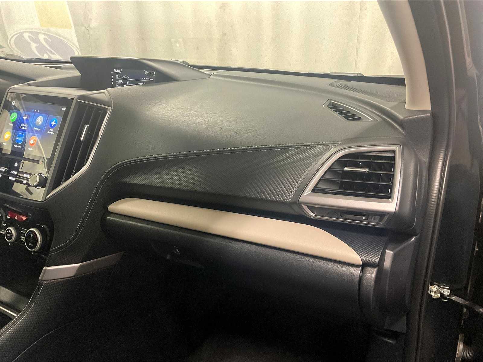 2023 Subaru Forester Limited photo 11