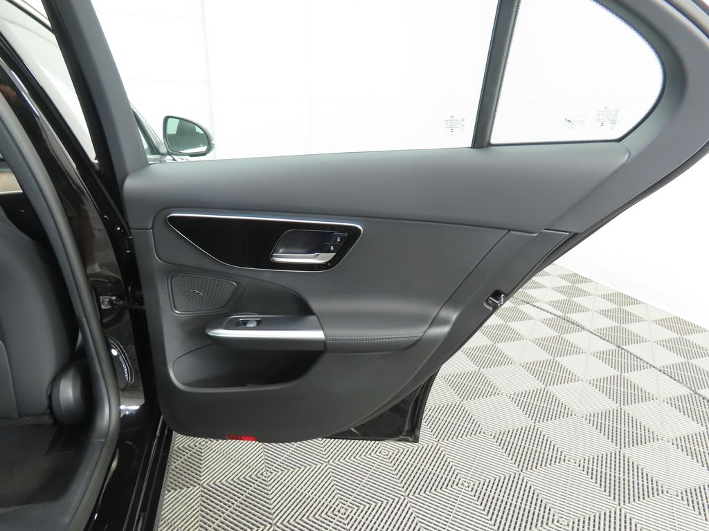 2025 Mercedes Benz C 300 photo 27