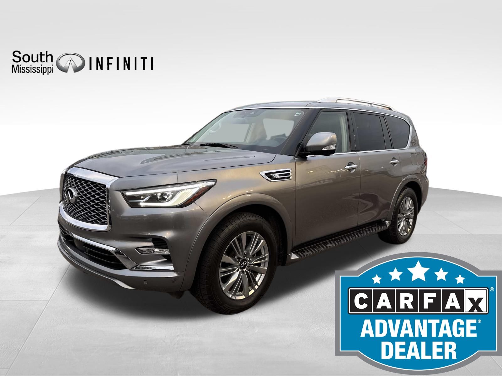 2021 INFINITI QX80's photo