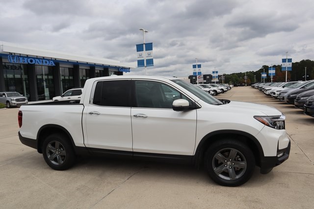 2023 Honda Ridgeline RTL-E photo 2