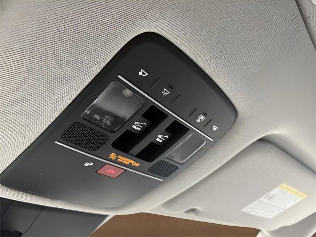 2026 Hyundai Palisade Limited photo 14