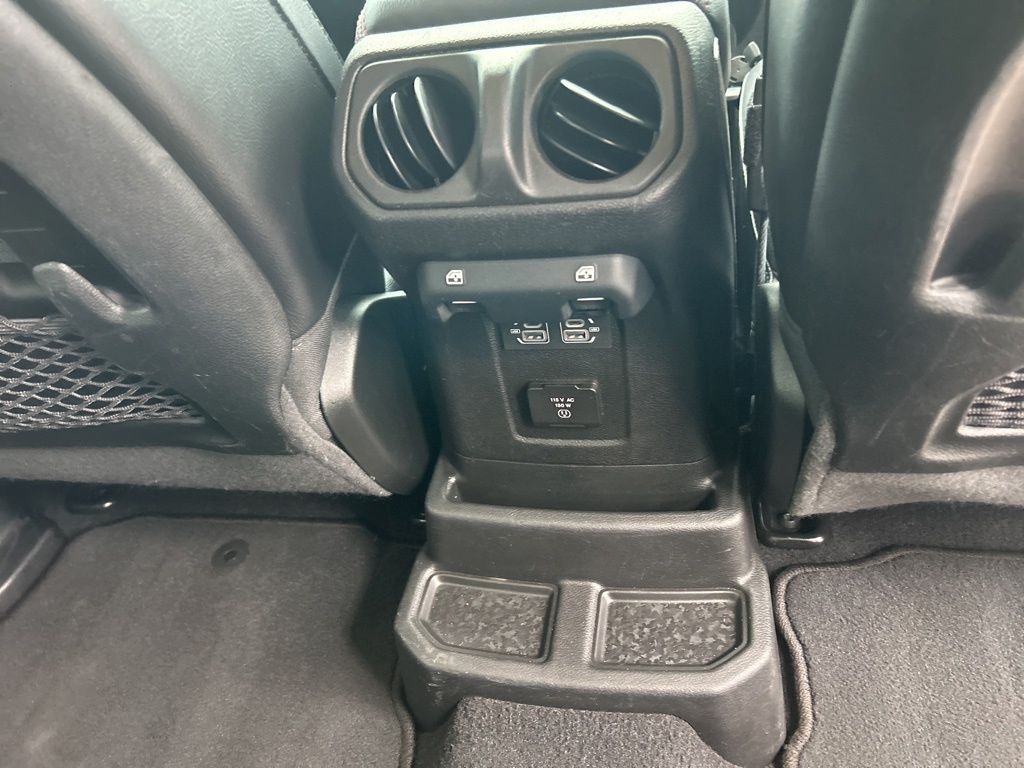 2021 Jeep Wrangler Unlimited Rubicon photo 27