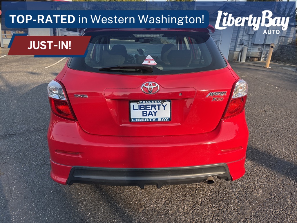 2010 Toyota Corolla Matrix L 4WD photo 4