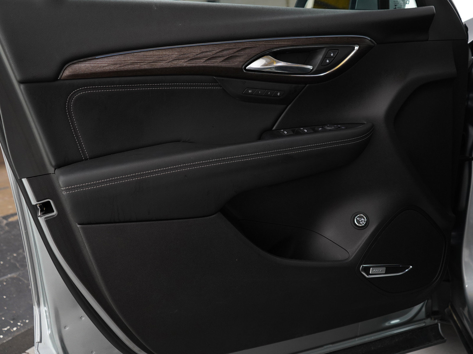 2023 Buick Envision Avenir photo 17