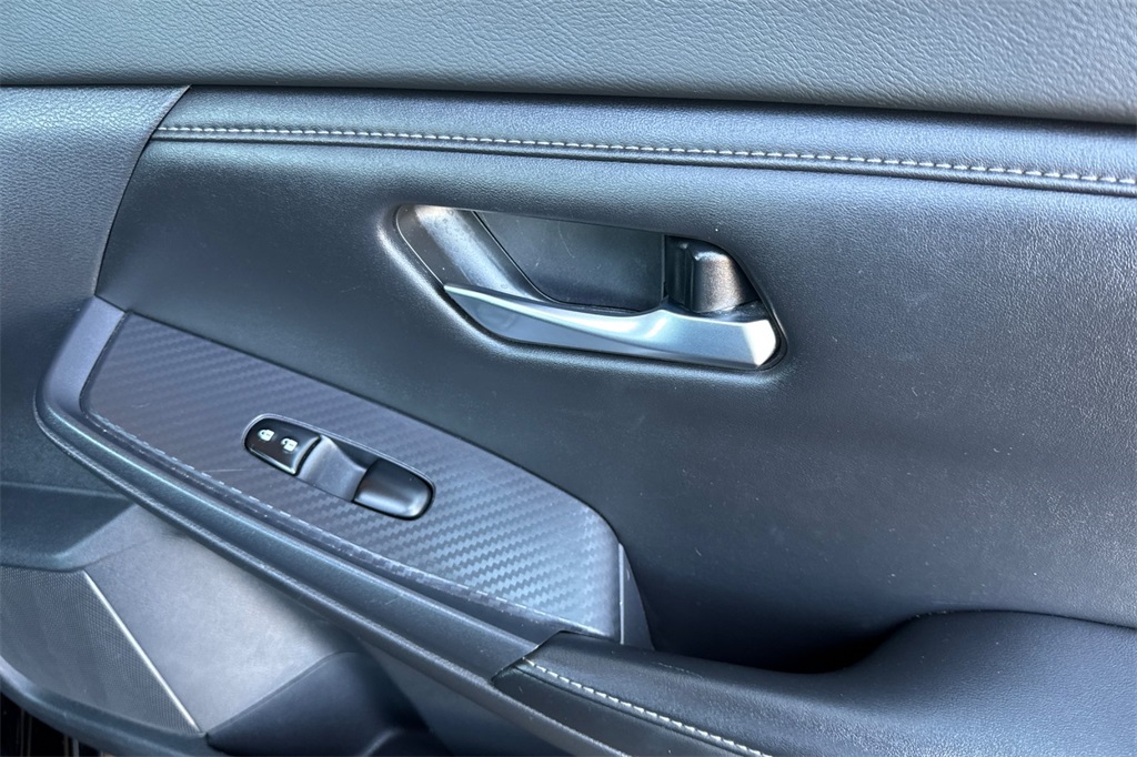 2021 Nissan Sentra SV photo 18