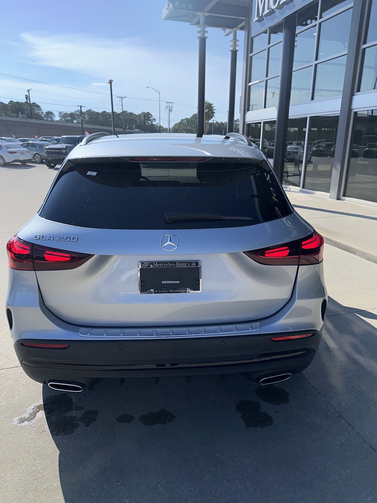 2025 Mercedes Benz GLA 250 photo 10