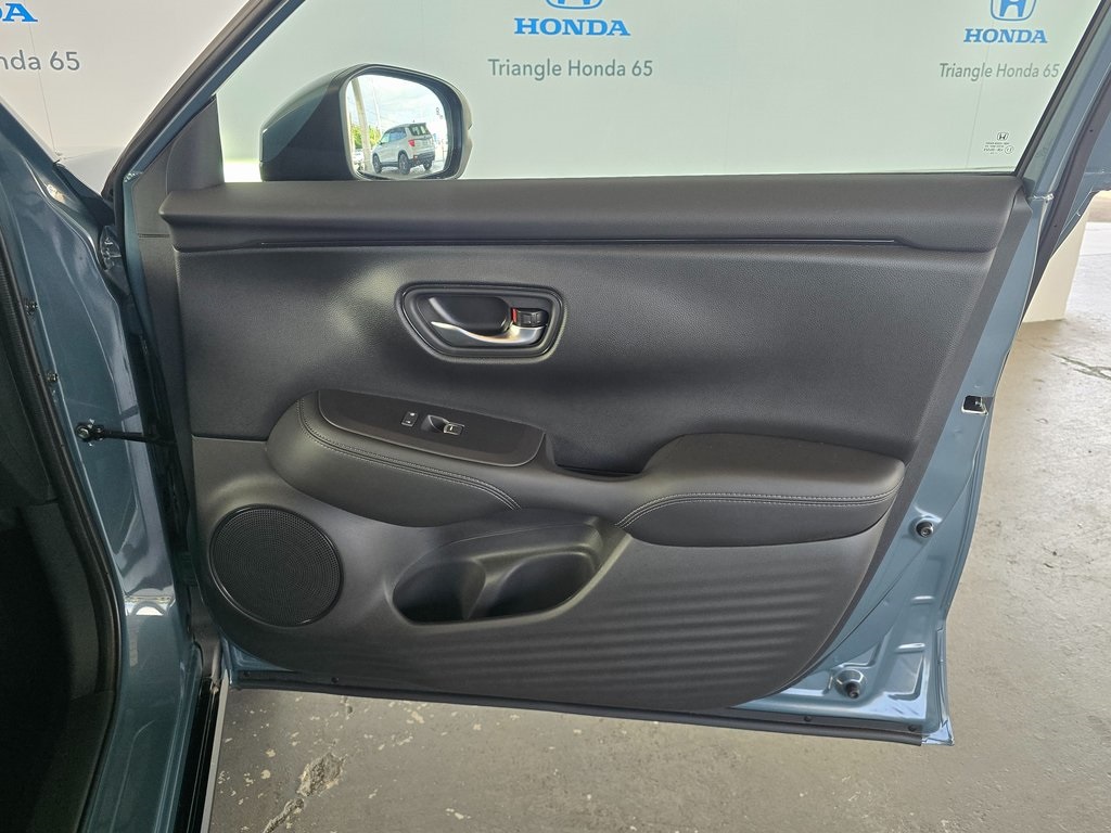 2026 Honda HR-V EX-L photo 20