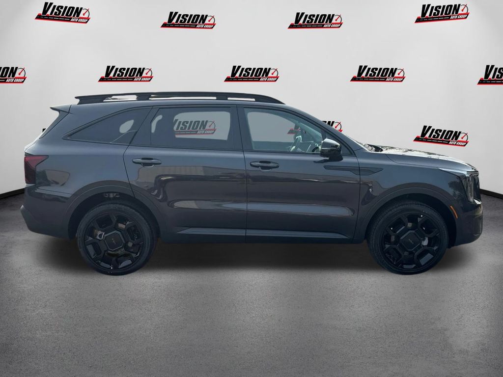 2025 Kia Sorento X-Line SX photo 4