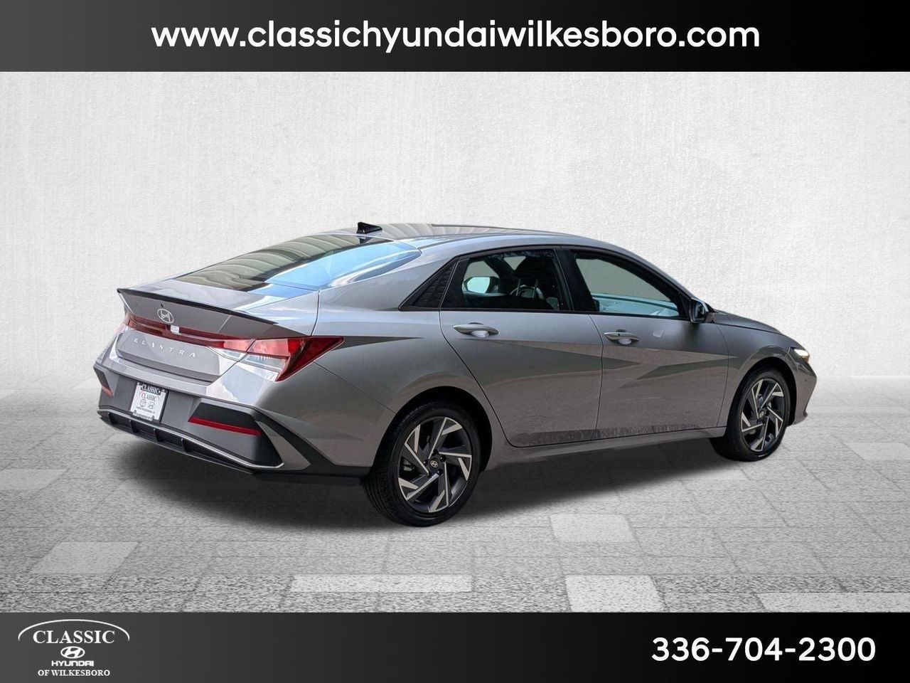 2025 Hyundai Elantra SEL Sport photo 5