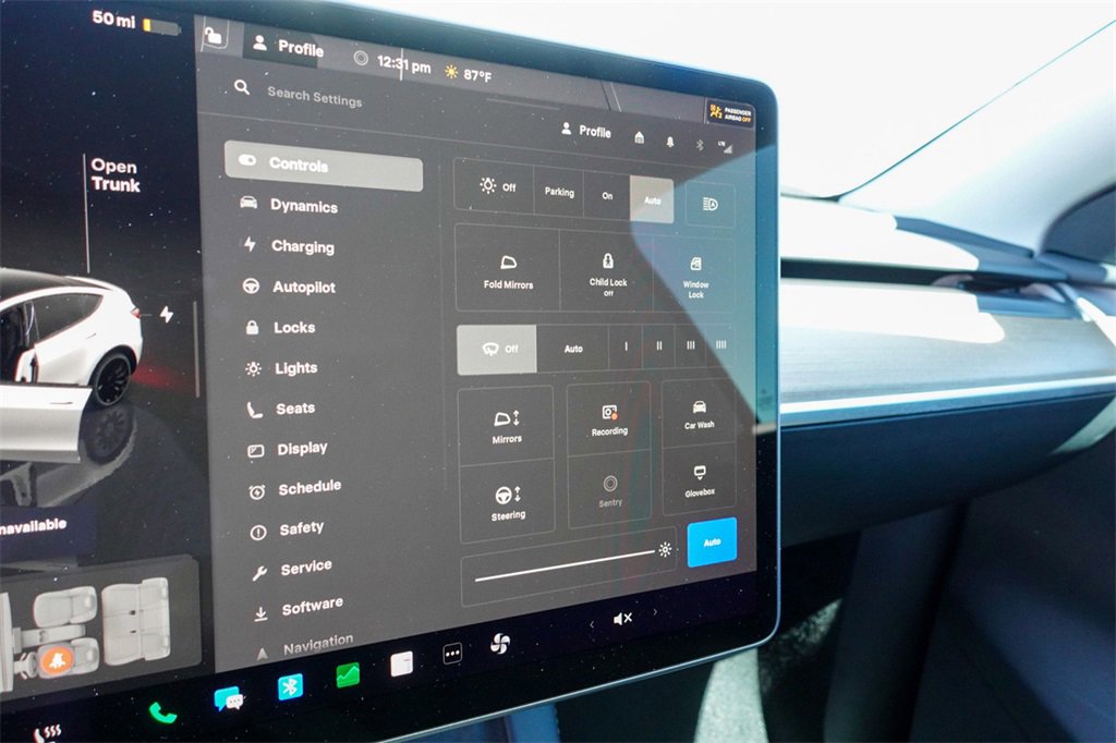 2022 Tesla Model Y Performance photo 18