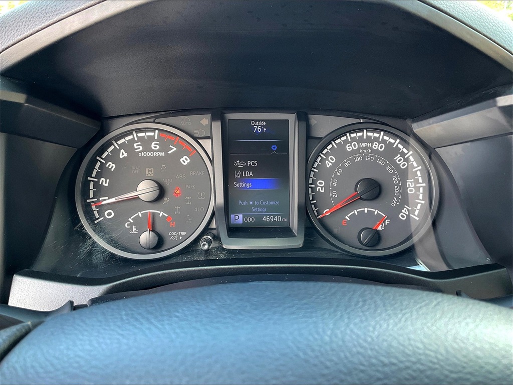 2020 Toyota Tacoma SR photo 23