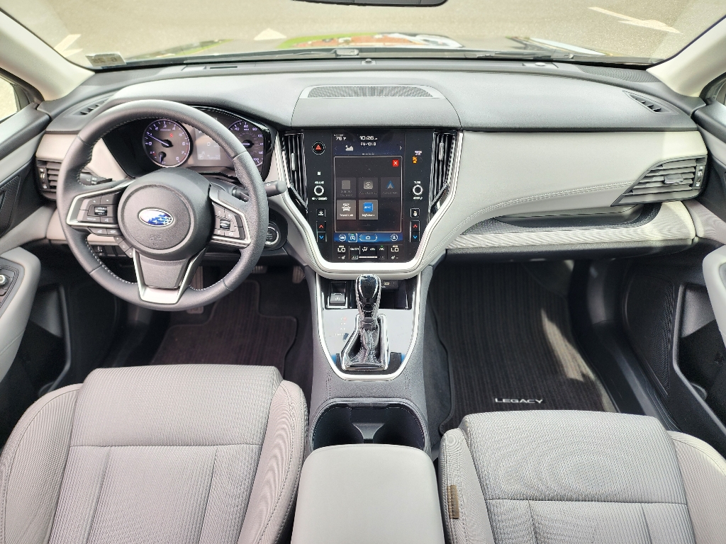 2020 Subaru Legacy Premium photo 2