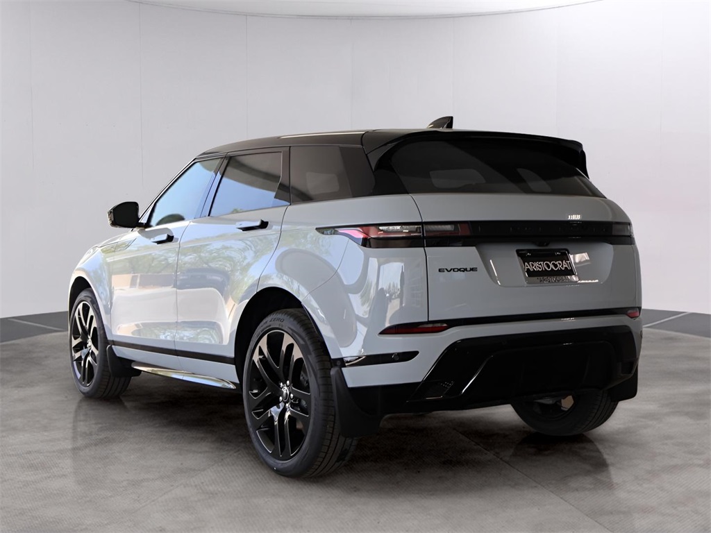 2026 Land Rover Range Rover Evoque Dynamic SE photo 5