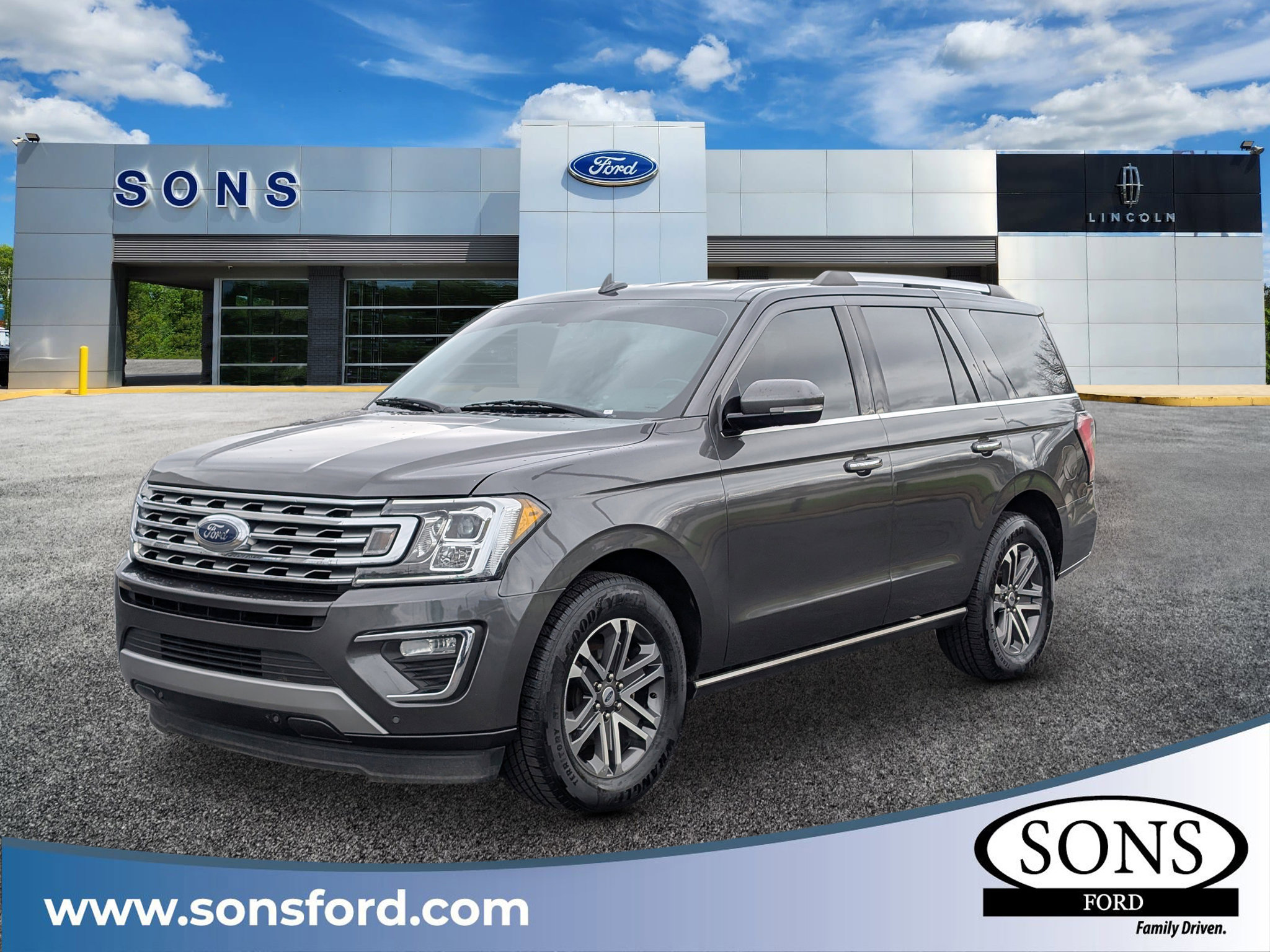 2019 Ford Expedition Limited's photo