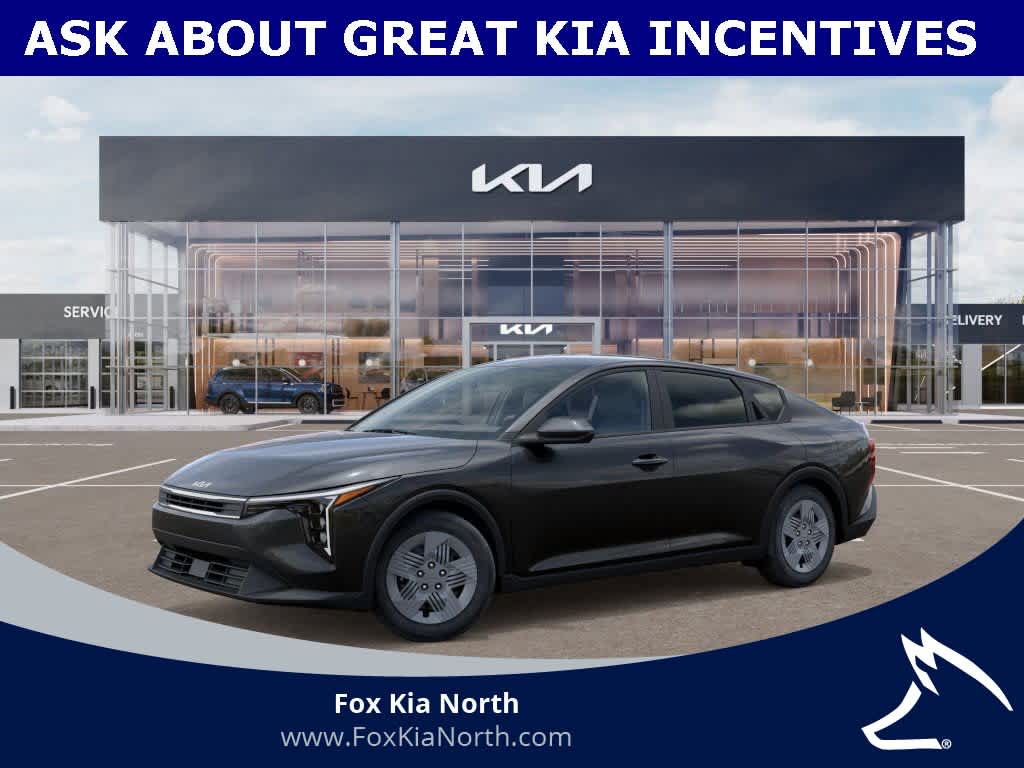 2025 Kia K4 LX photo 2