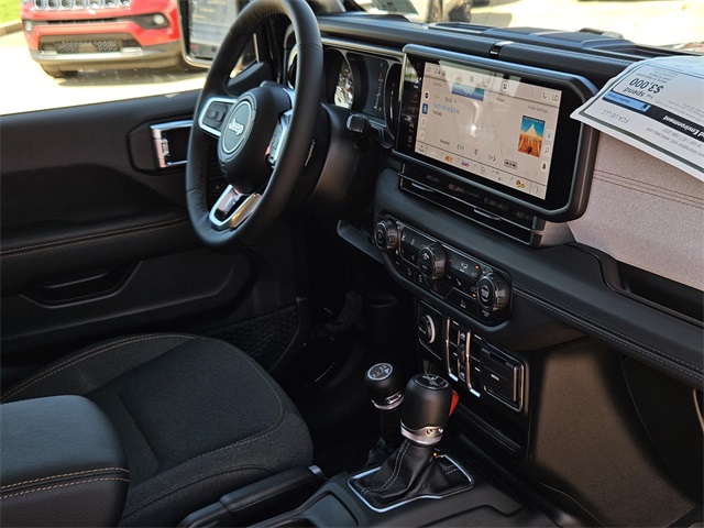 2025 Jeep Wrangler Sahara photo 6