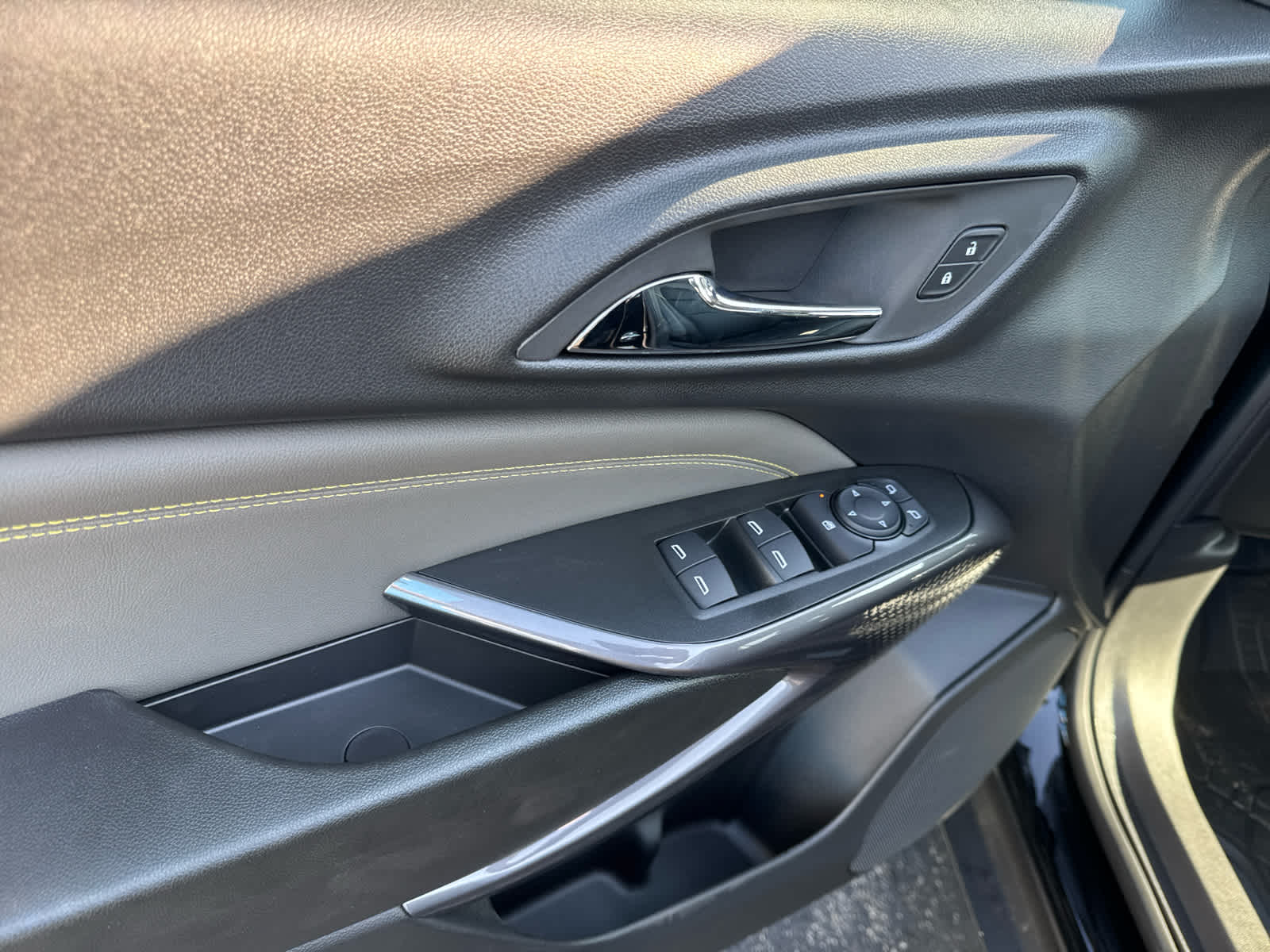 2026 Chevrolet Trax ACTIV photo 16